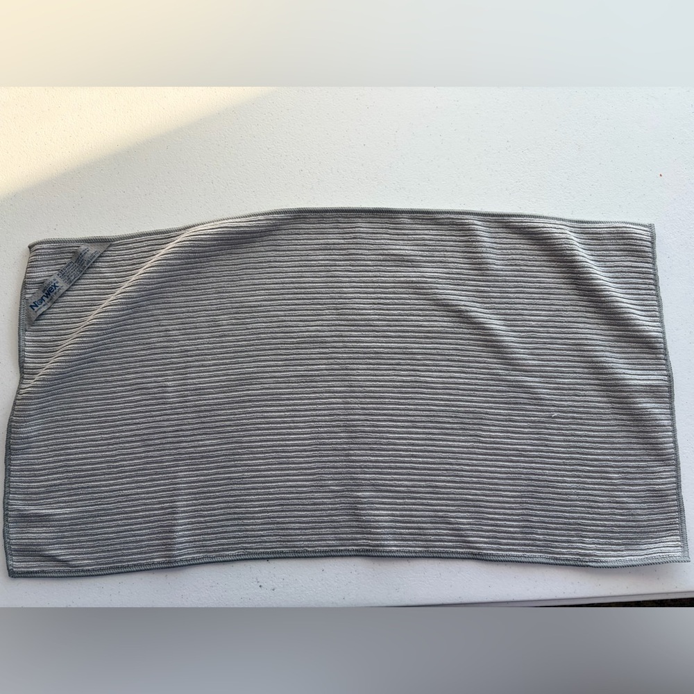 Norwex Kitchen towel with baclock